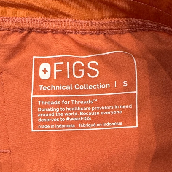 Figs Women's Jogger Set - Terracotta - Picture 2 of 6